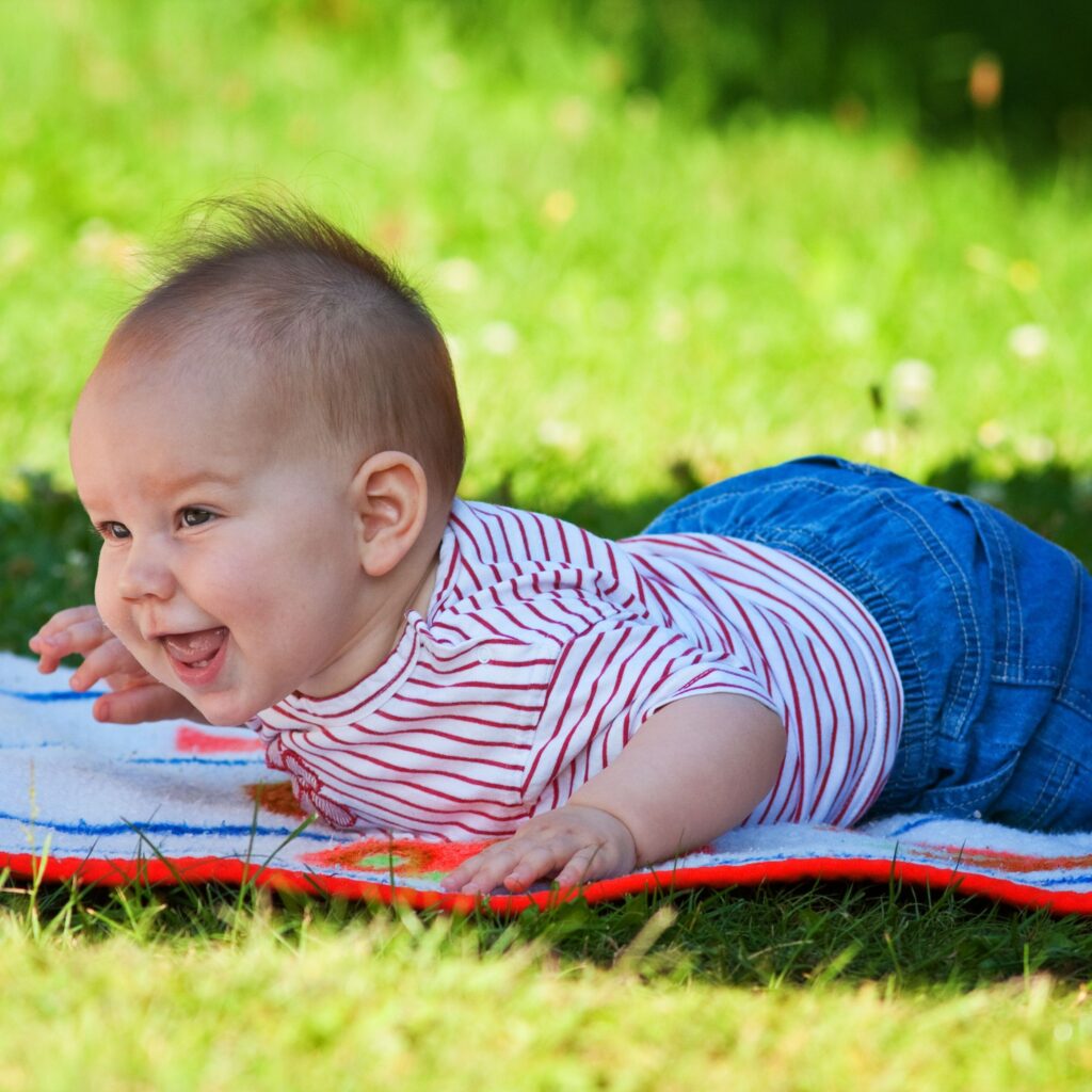Pour passer un bon été avec bébé, ne surchargez pas l'emploi du temps